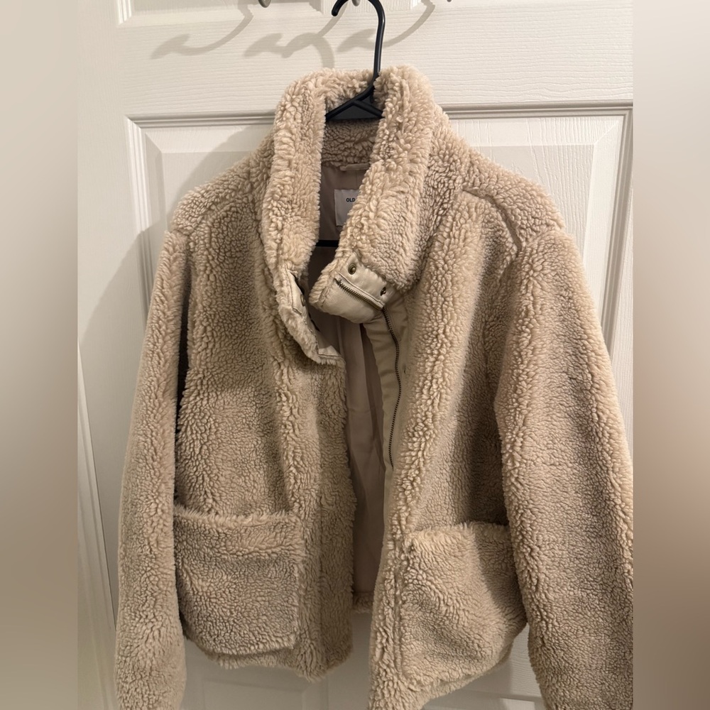 Old navy Women's Cream Sherpa Jacket